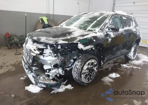 2018 Jeep Compass Limited 4X4 из США, поврежденный, VIN 3C4NJDCB0JT199837